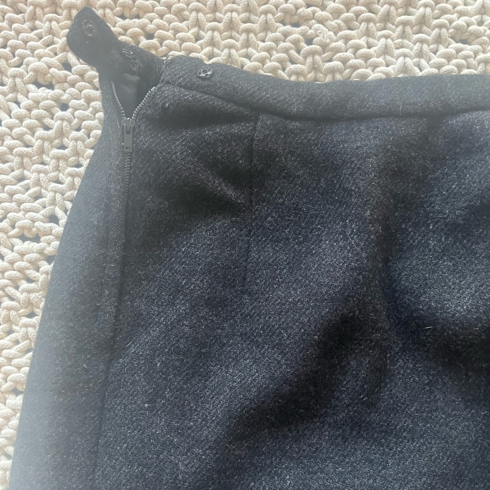 HOLT RENFREW Vintage Grey Black Wool-Blend Pencil Skirt - Women SIZE S